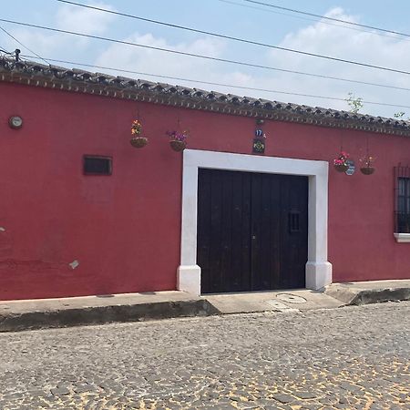 Отель Casa De Leon Антигуа-Гватемала Экстерьер фото